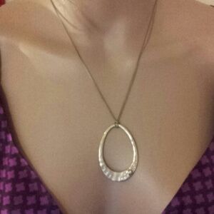 Kenneth cole necklace